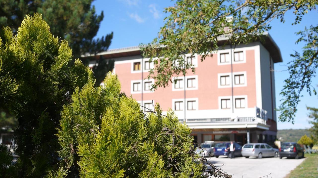 Hotel Holidays ロッカラーゾ エクステリア 写真